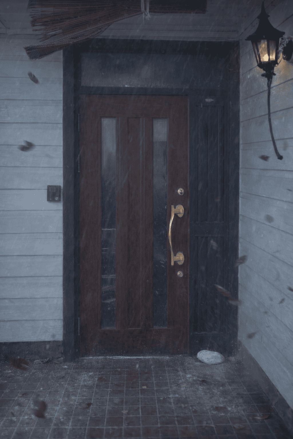 深谷市の皆さま【指挟み注意！】今日の突風で怪我しました…玄関ドアの「バックチェック機能」があなたを守る！🍃