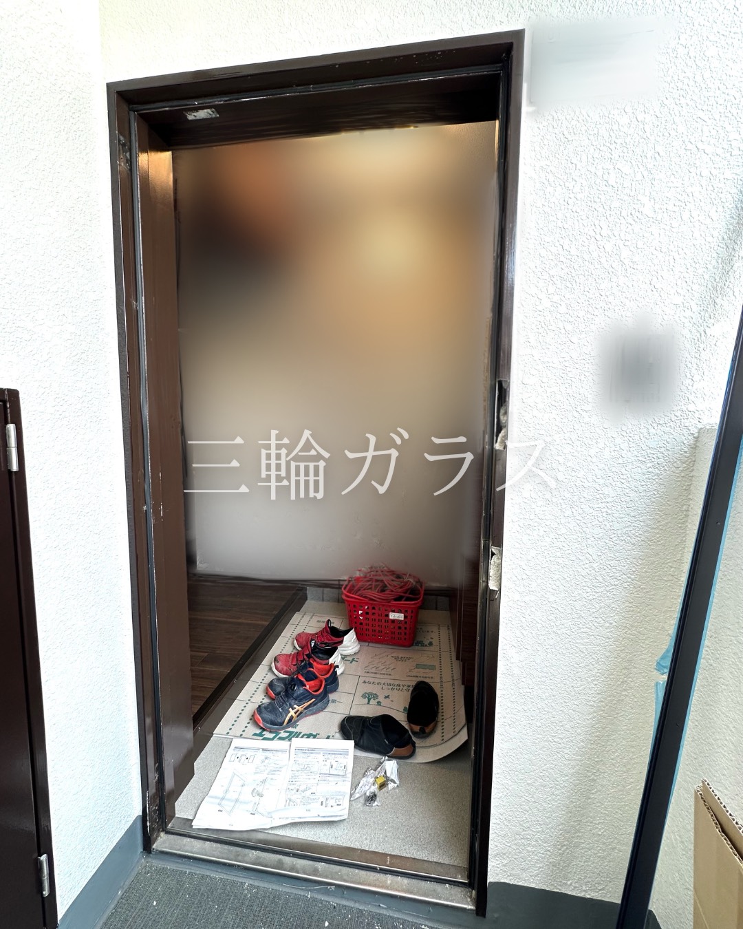 名古屋市の賃貸マンションの玄関ドアをリシェントマンションドアでリフォームしました。