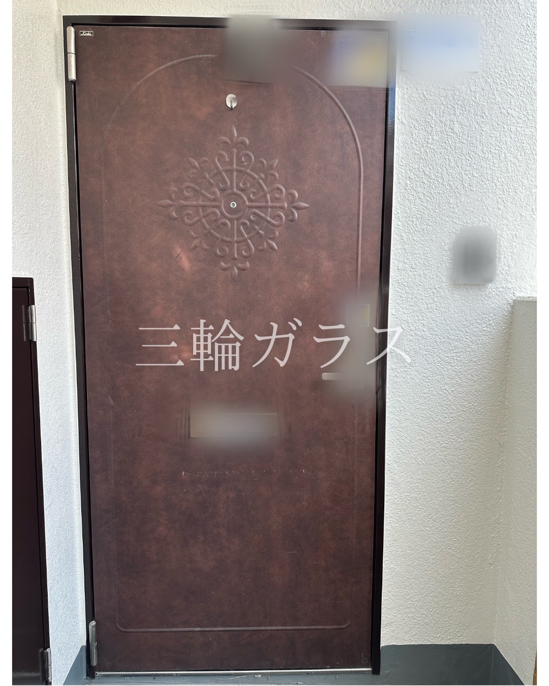 名古屋市築33年のRC造の賃貸マンションの一室の玄関リフォーム①