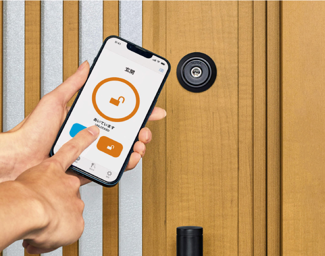玄関引き戸の鍵をスマートフォンで管理
