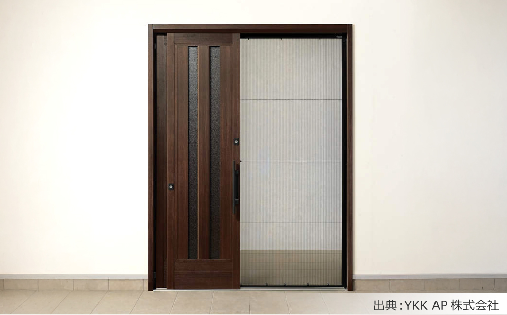 YKKAP株式会社の横引き収納網戸フラットタイプ XMA