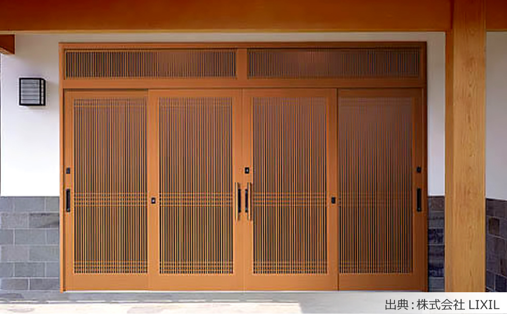 大きな4枚建ての引き戸