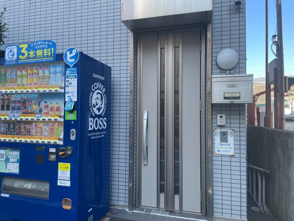 交換後の新しい玄関ドア