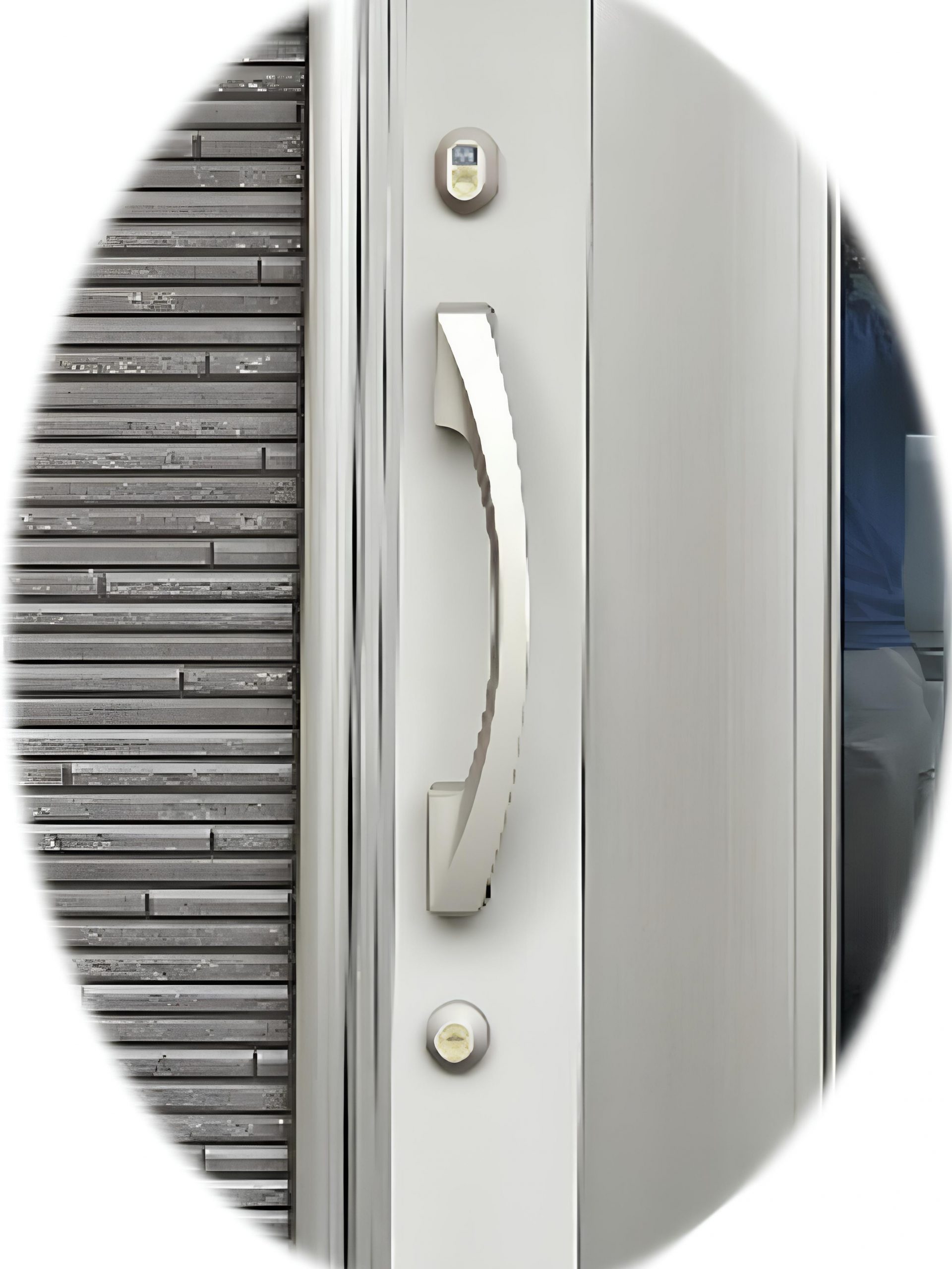 吉見町の皆さま、築5年で玄関ドア交換？！😳 鍵のストレスを「ピタットキー」で解決 🔑 YKKAPドアリモC05N【加須市】施工事例