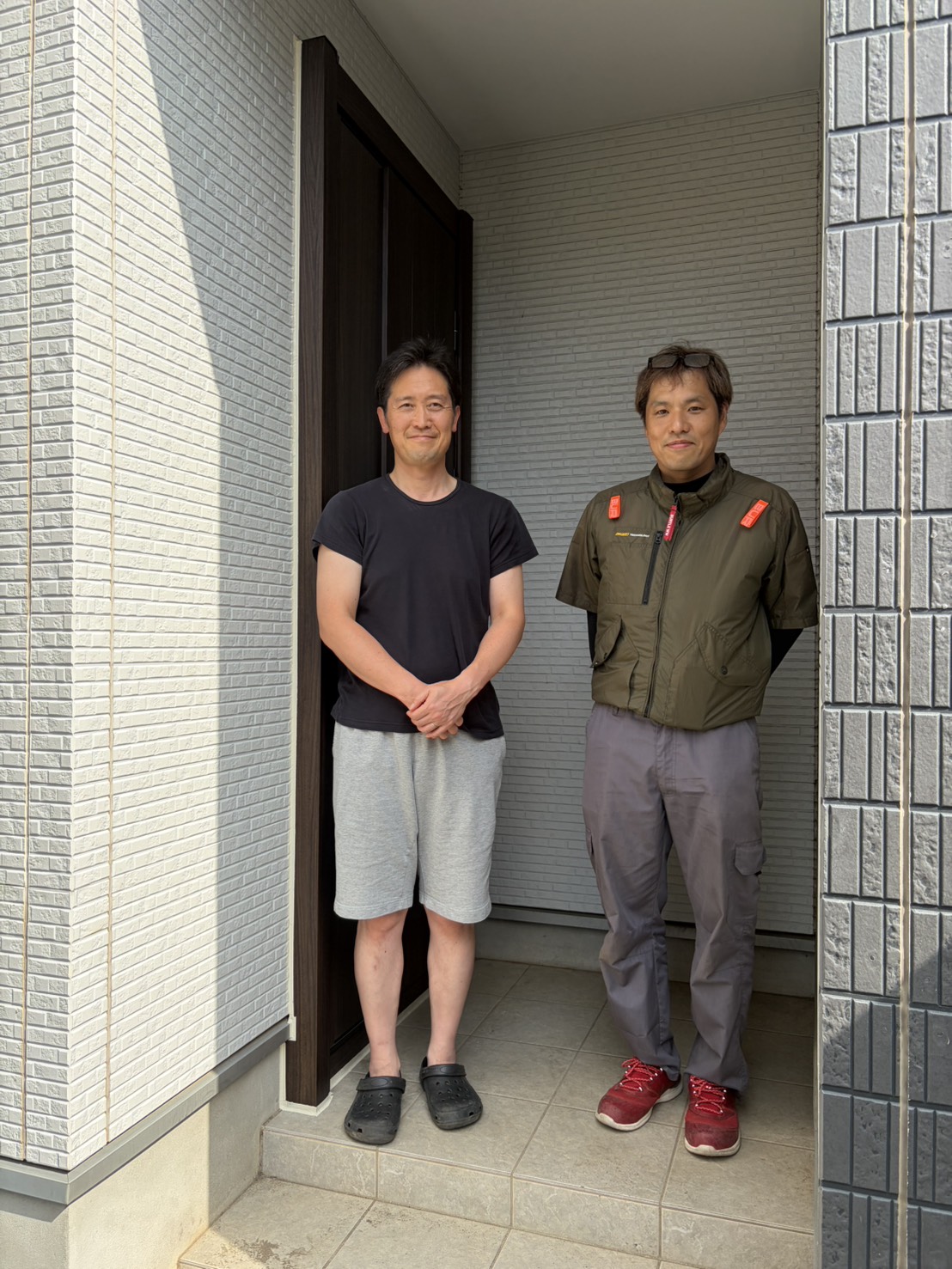 東京都清瀬市の玄関ドアリフォーム【お客様の声】　鍵は正常でも利便性向上のため電気錠対応ドアリモへ交換