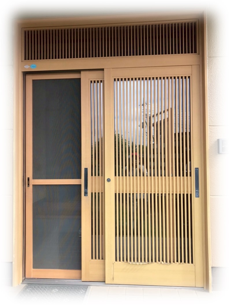 久喜市の皆さま、☀️夏の強い日差しにご用心！網戸の破れ、見逃していませんか？
